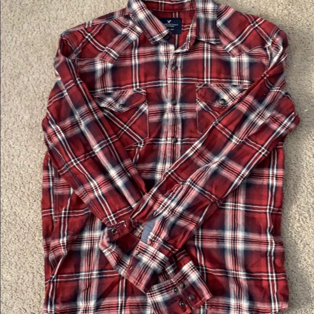 American Eagle distressed flannel